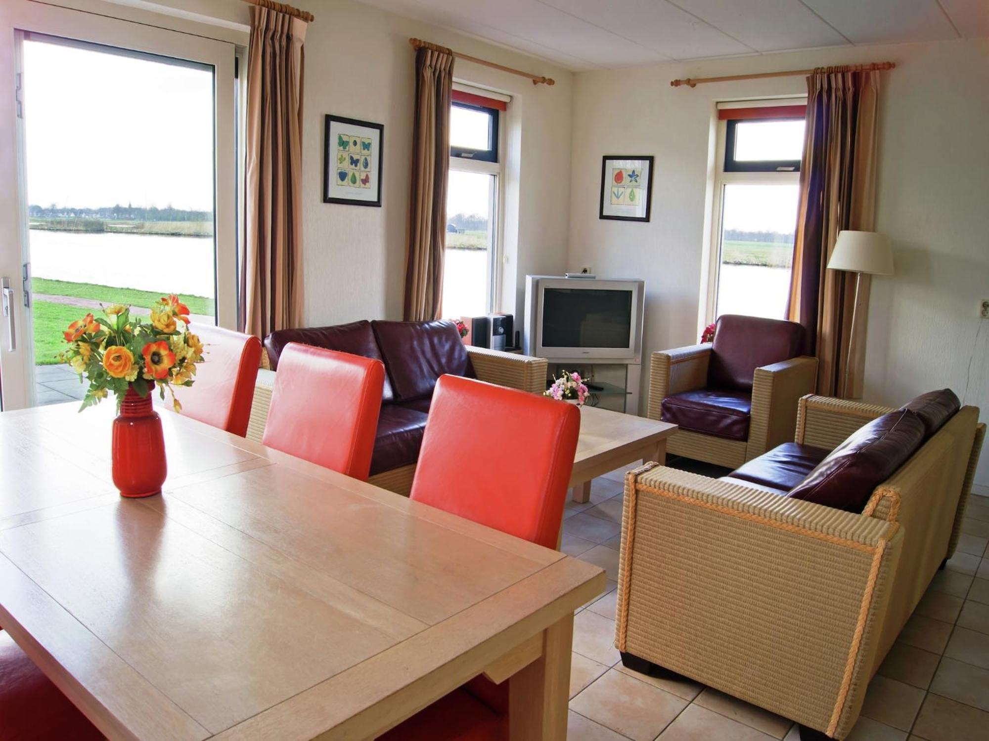 Detached Villa With Dishwasher Leeuwarden At 21Km Suameer Exterior foto