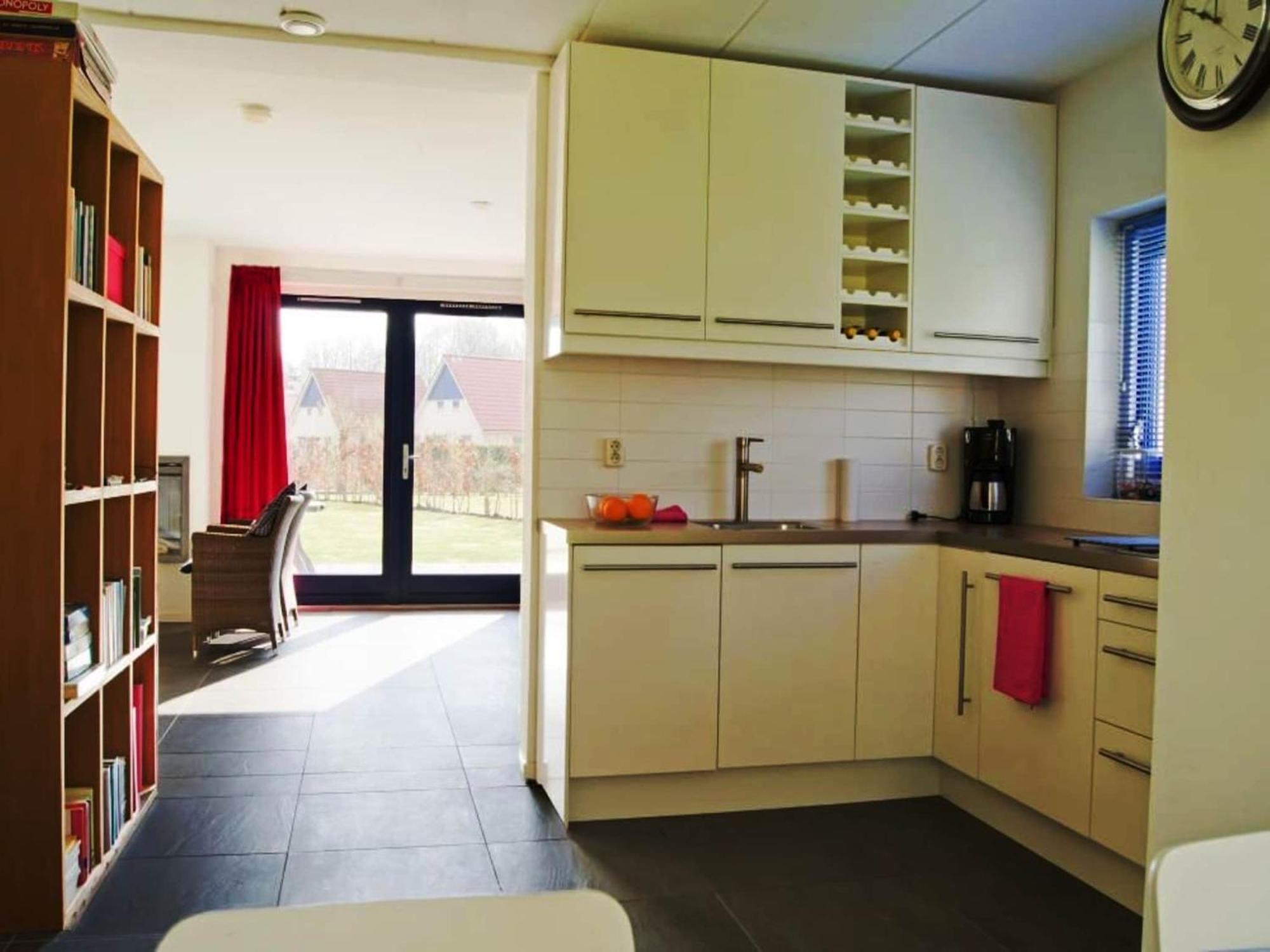 Detached Villa With Dishwasher Leeuwarden At 21Km Suameer Exterior foto